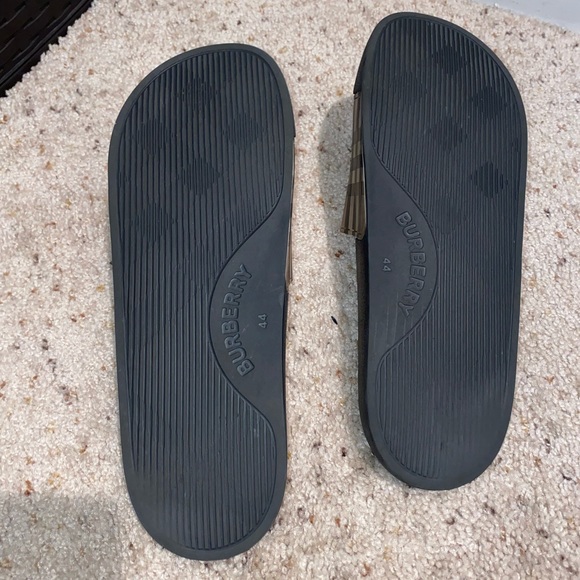 Burberry Men's slides size: 45 - Picture 5 of 6